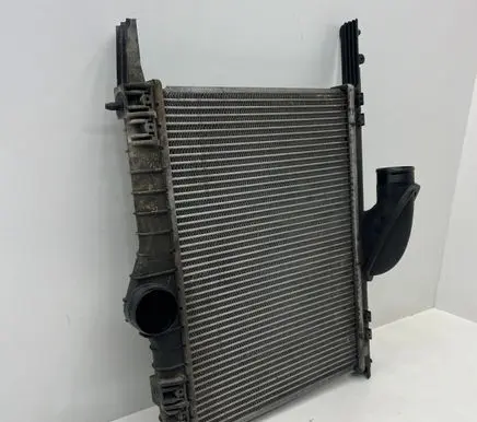 Volvo S40, V40 Intercooler radiator PA66GF30