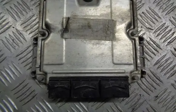 Renault Scenic I Engine control unit/module ECU 8200039569