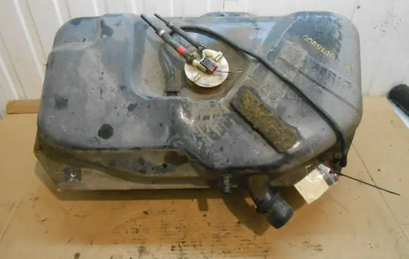 Fiat Uno Fuel tank 