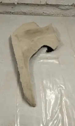 Tesla Model S Other center console (tunnel) element 1008247001