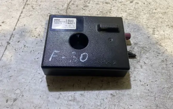 Antenna control unit
