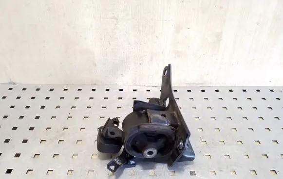Toyota Corolla E120 E130 Gearbox mount