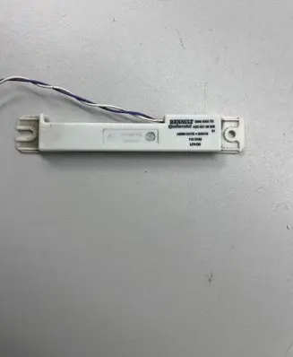 Renault Captur Aerial antenna amplifier 285900007R 300418 A2C53158506