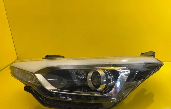 Hyundai i20 (GB IB) Headlight/headlamp 92101CB200