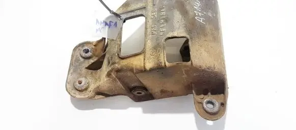 Chrysler Town & Country III Engine mounting bracket rflrrrlf
