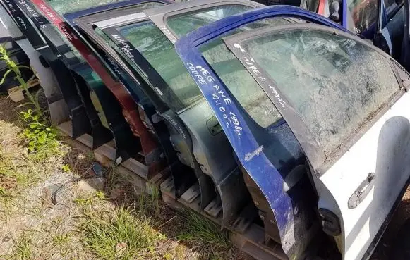 Fiat Marea Front door
