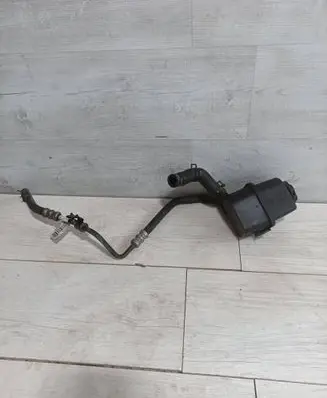 Chevrolet Camaro Power steering fluid tank/reservoir 92249333