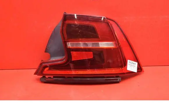 Volvo S90, V90 Rear/tail lights 31656774