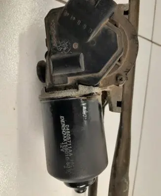 Chrysler 300 - 300C Wiper motor 04805711AA