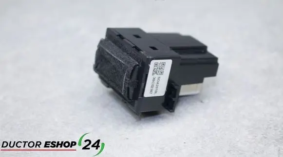 Mazda 6 Microphone (bluetooth/phone) GJR966EMO