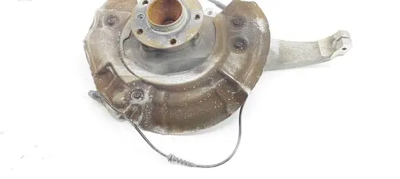 BMW 7 F01 F02 F03 F04 Front wheel hub spindle knuckle 6777750