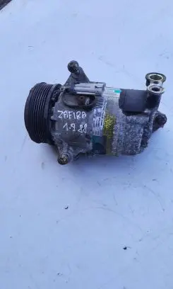 Opel Zafira B Air conditioning (A/C) compressor (pump) 13124752