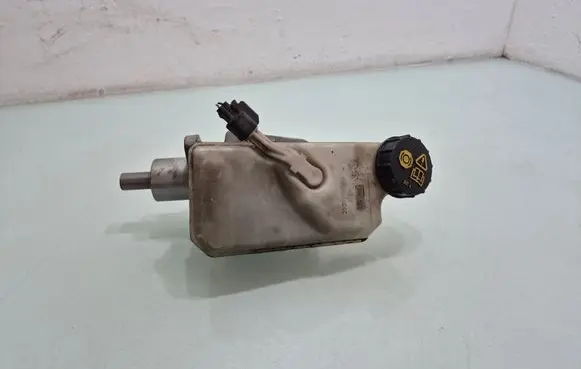 Volvo V50 Master brake cylinder 