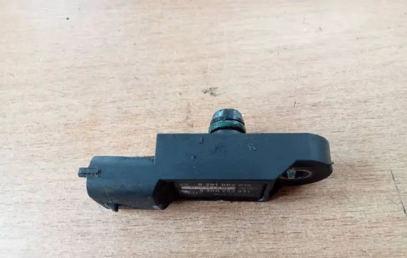 Renault Espace - Grand espace IV Air pressure sensor 0281002616 8200233831