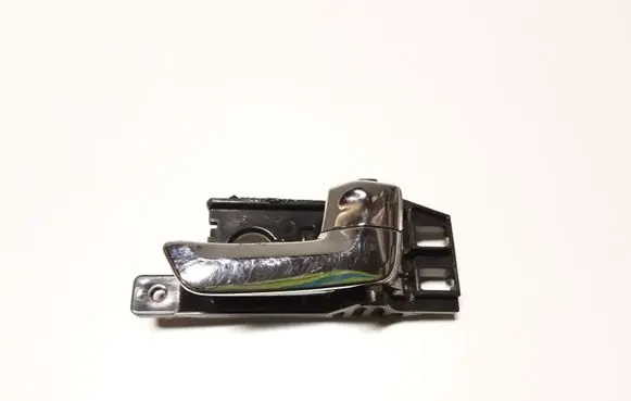KIA Sportage Front door interior handle 826131F000
