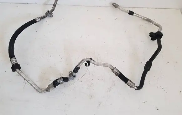 Air conditioning (A/C) pipe/hose