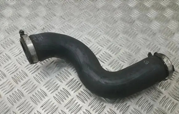 Skoda Fabia Mk2 (5J) Air intake hose/pipe 8K0145737K