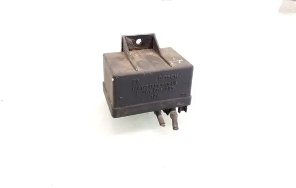 Peugeot 406 Glow plug pre-heat relay 0281003005