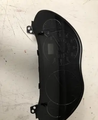 Toyota Avensis T250 Speedometer (instrument cluster) 8380005870