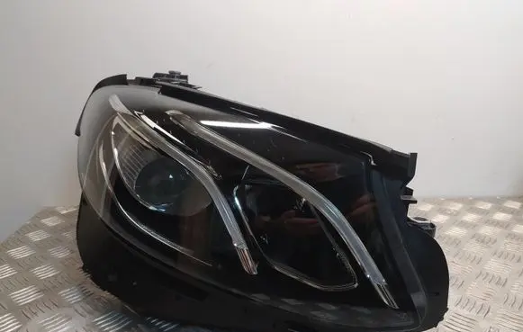 Mercedes-Benz E W213 Headlight/headlamp A2139064004