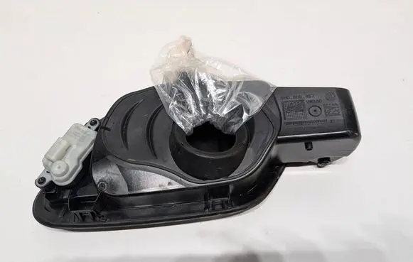 Volkswagen Golf VIII Fuel tank cap 5H0809857D