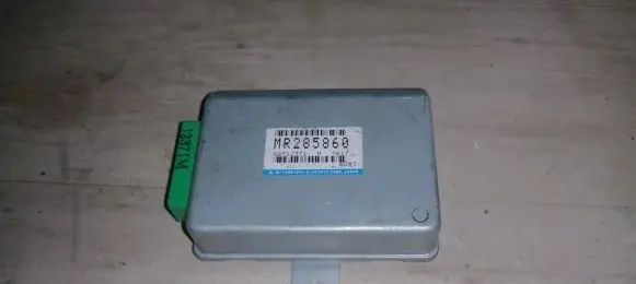 Mitsubishi Galant Other control units/modules mr285860 g0t12371m