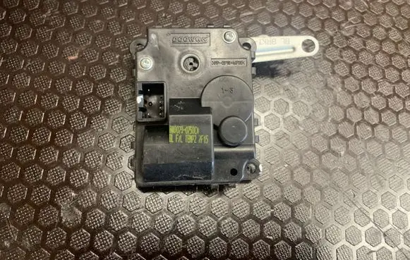 KIA Sorento A/C air flow flap actuator/motor H400730750C