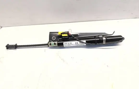 Audi Q7 4M Seat belt warning relay 4M0857620A 1048362