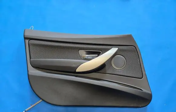 BMW 3 GT F34 Front door card panel trim
