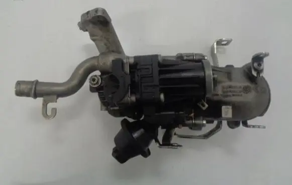 Peugeot 208 EGR valve cooler 9802194080