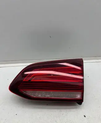 Volkswagen Golf VII Tailgate rear/tail lights 5G9945094J 90124281