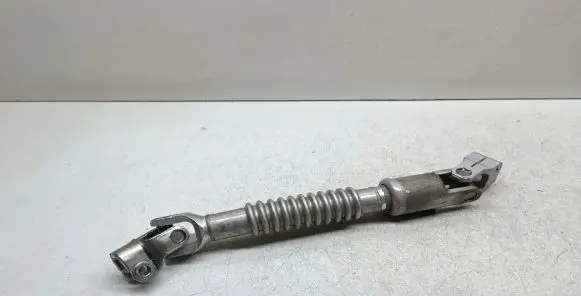 BMW 2 F46 Steering column universal joint