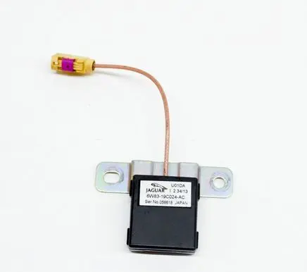 Jaguar XK - XKR Aerial antenna amplifier 6W8319C024AC