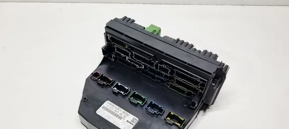 Mercedes-Benz SL R231 Fuse module A2129004830