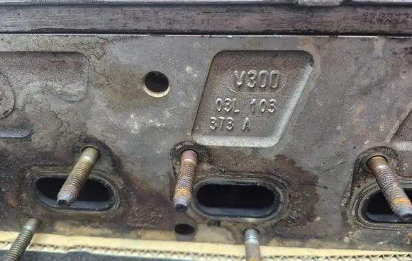 Audi A3 S3 8P Engine head 03L103373A
