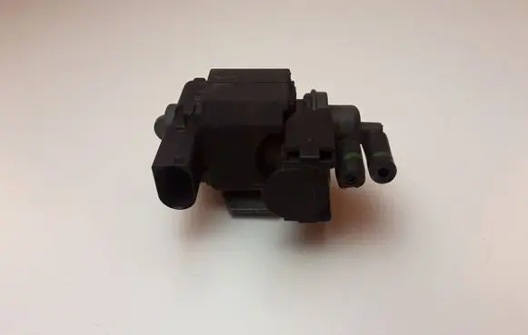 Porsche Panamera (970) Turbo solenoid valve 059906609B