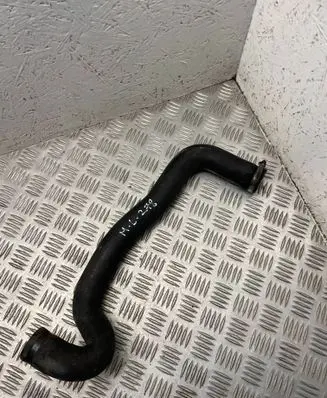 Mercedes-Benz ML W163 Engine coolant pipe/hose a1635010382
