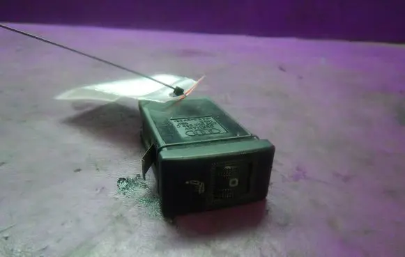 Audi A8 S8 D2 4D Seat heating switch 4D0963563C