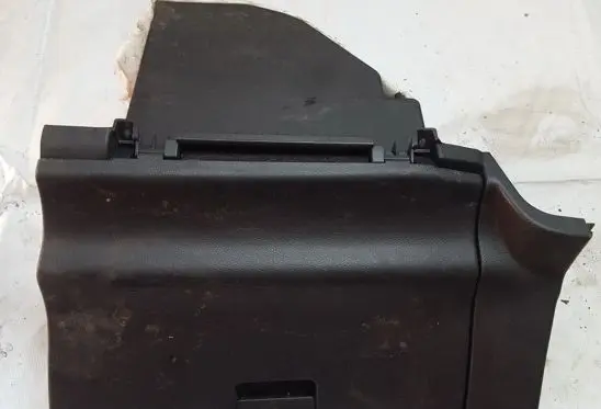 Nissan X-Trail T31 Glove box 68520JG02B