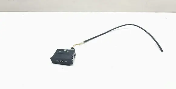 BMW X5 E70 AUX in-socket connector 6986791