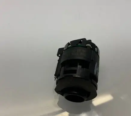 Mercedes-Benz E W211 Interior temperature sensor A2118300272 2118300272