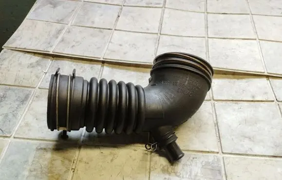 Turbo air intake inlet pipe/hose