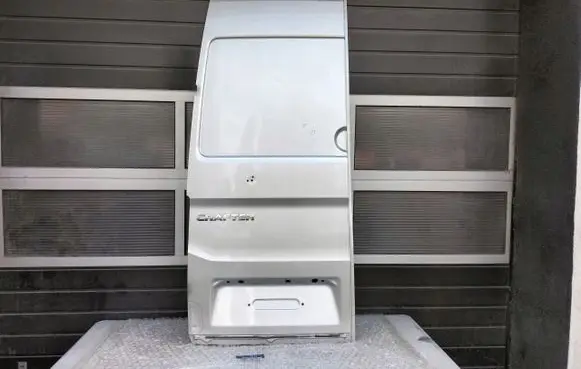 Volkswagen Crafter Rear door