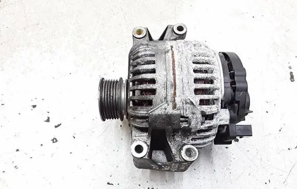 Volkswagen Scirocco Generator/alternator 06B903016AB 0124525088