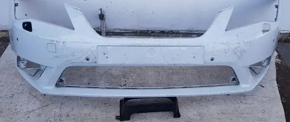 Seat Leon (5F) Front bumper 5F0807221