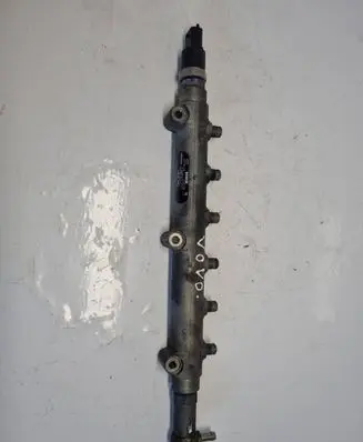 Fuel main line pipe