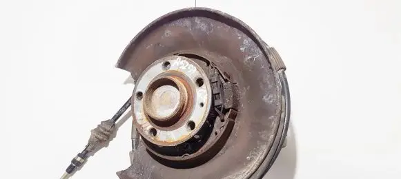 Volvo S80 Rear wheel hub