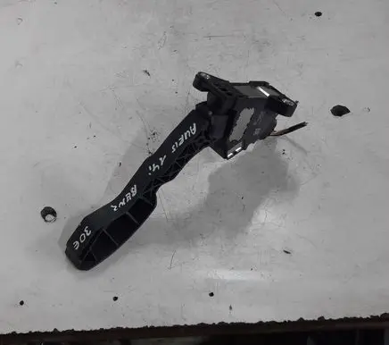 Toyota Auris 150 Accelerator throttle pedal 781100211 10292A