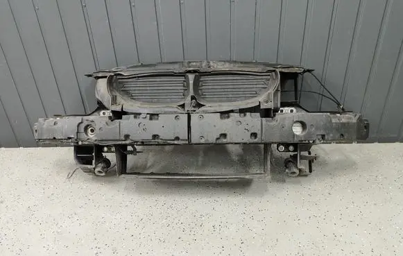 BMW 5 E60 E61 Front bumper cross member 7178080 717808003 13232811