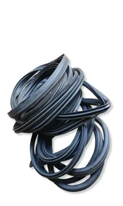 Subaru Forester SH Front door rubber seal 